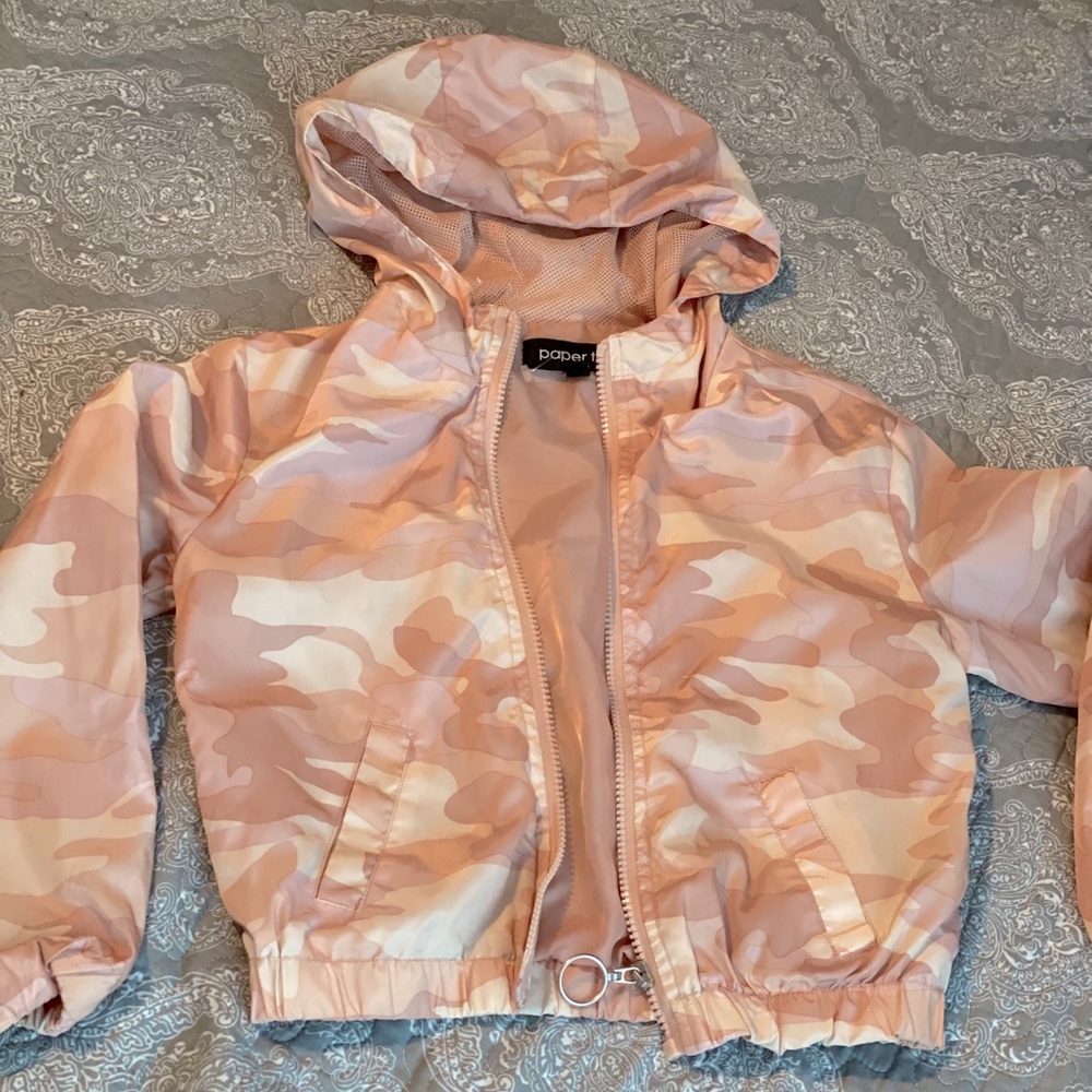 Girls Camo print zip up jacket